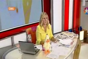 Seda Akg&uuml;l'den izleyiciye fena s&ouml;zler