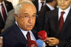 Yanlış kurallar olduğu s&uuml;rece b&ouml;yle sorunları tartışacağız