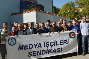 Başbakanlık Basımevi &ccedil;alışanlarından Medya-İş'e katılım