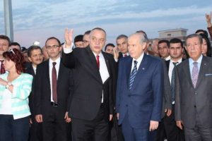 Bah&ccedil;eli, "Alpaslan T&uuml;rkeş" kavşağını a&ccedil;tı