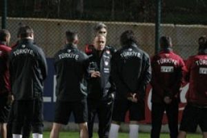 Milli takım'ın ilk 11'i belli oldu