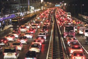 25 kilometrelik yol 2 saat 45 dakika!