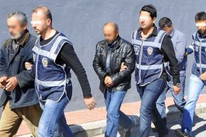 Silah imalathanelerine baskın