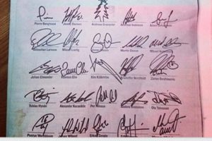 İsve&ccedil;li futbolculardan g&ouml;r&uuml;lmemiş kampanya