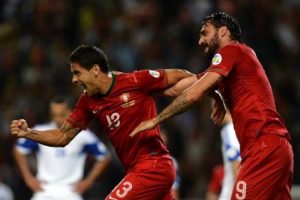 Portekiz play-off'a yelken a&ccedil;tı: 1-1
