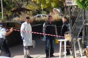 Silahlı kavganın ortasında kaldılar