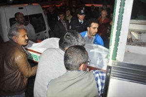 Yaşlı adamı feci şekilde &ouml;ld&uuml;rd&uuml;