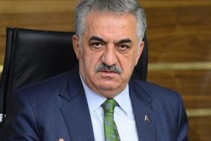 ''T&uuml;keticinin kart bilinci yok''