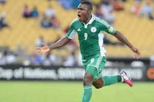 Emenike Nijerya'yı u&ccedil;urdu
