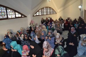 Bursa'da kadınlar da bayram namazı kıldı