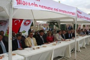 Balkan K&uuml;lt&uuml;r ve Sanat Ş&ouml;leni coşkusu