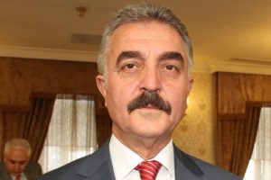 Tef gibi gerilen bu toplumun gidişatı kaygı vericidir"