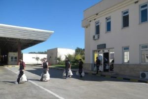 &Ccedil;uvallar dolusu eroin adli emanete alındı