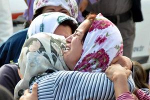 Baba kurbanı Nazmi son yolculuğuna uğurlandı
