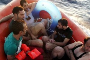 Meis Adası'na ka&ccedil;acaklardı