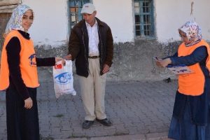 600 aileye kurban eti dağıtıldı