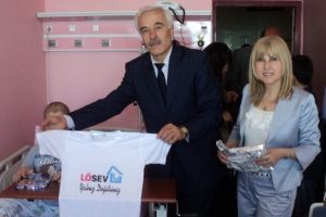 L&ouml;sev temsilcisi, kanserden &ouml;ld&uuml;