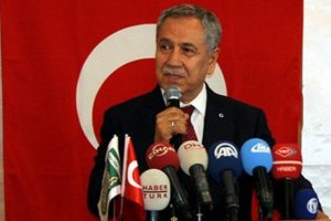 B&uuml;lent Arın&ccedil;'tan esnaflara m&uuml;jde