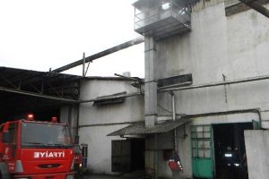 Yağ fabrikasında korkutan yangın