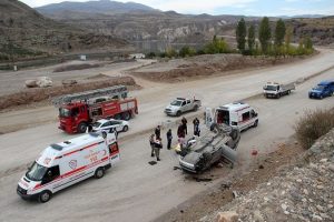 Trafik canavarı bayramda da y&uuml;rek yaktı