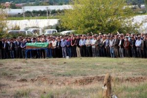 3 yaşındaki Buse toprağa verildi