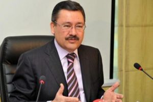 G&ouml;k&ccedil;ek Ankara'daki oyunu a&ccedil;ıkladı