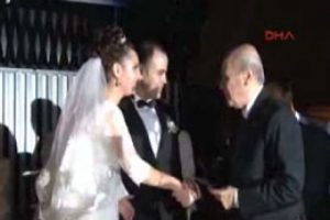 Bah&ccedil;eli T&uuml;rkeş'in oğlunun nikah şahidi oldu