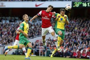 Mesut &Ouml;zil, kariyerinin ilk kafa gol&uuml;n&uuml; attı