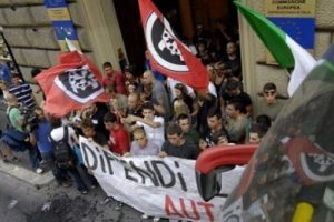 Roma'yı g&ouml;steriler fel&ccedil; etti