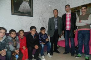 Savaşın &ccedil;ocukları i&ccedil;in okul istiyorlar