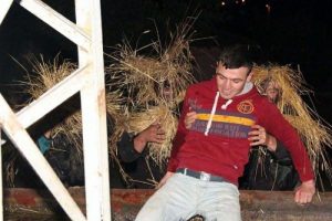 Bu k&ouml;yde damatlara ne yapmıyorlar ki