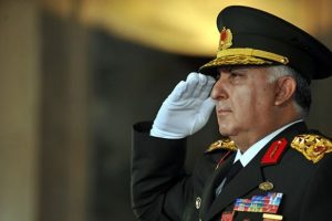 Necdet &Ouml;zel'den 'neden konuşmuyor' sorusuna yanıt