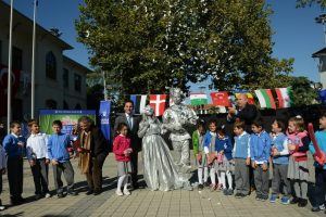 Bursa&acute;da tiyatro festivali coşkusu