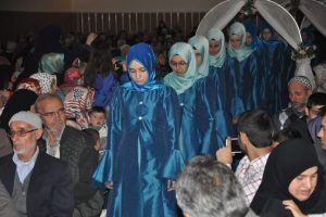 Hafızlık tacını taktılar