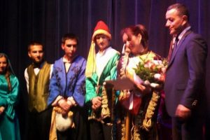 Kalbine yenilen &ouml;ğretmen y&uuml;zlerce &ouml;ğrencisini ağlattı