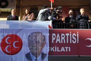 'MHP kendi ayaklarına kurşun sıktı'