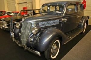 İsmet İn&ouml;n&uuml;'n&uuml;n makam aracı İzmir Autoshow'da
