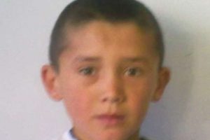 G&ouml;zleri iki &ccedil;ocuğa umut oldu