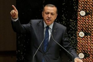 Yan gelip yatmakla Cumhuriyet&ccedil;i olunmaz