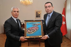 Bozbey ve ekibinden Viyana Başkonsolosu'na ziyaret