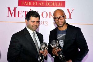Metin Oktay Fair Play &Ouml;d&uuml;lleri sahiplerini buldu