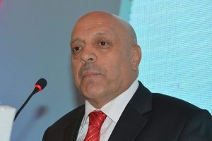 Hak-İş'ten "kamuda kılık kıyafet serbestisi"ne destek