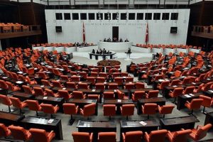 "&Ccedil;&ouml;z&uuml;m komisyonu"nun g&ouml;rev s&uuml;resi uzatıldı