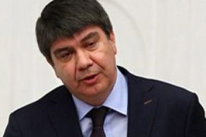 AK Parti'den 'temay&uuml;l yoklaması' a&ccedil;ıklaması
