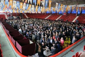 AK Parti'de temay&uuml;l yoklaması