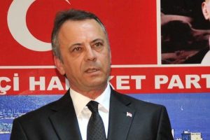 Remzi G&uuml;ng&ouml;r MHP saflarına katıldı