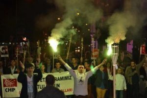 Fener alayında Gezi Parkı sloganı