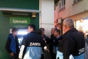Terazisini zabıtaya vermek istemeyince