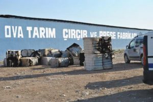 &Ccedil;ır&ccedil;ır fabrikasında yangın