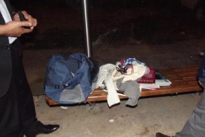 Durakta unutulan &ccedil;anta bomba korkusu yaşattı